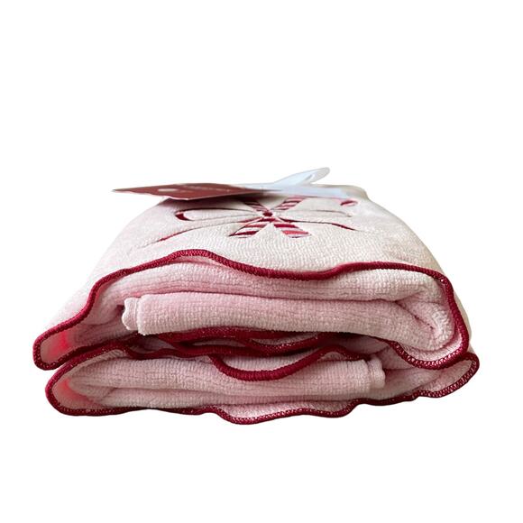 2pc Kassatex Christmas Hand Towels Candy Cane with Bow Cotton Holiday Pink NEW - Picture 4 of 10